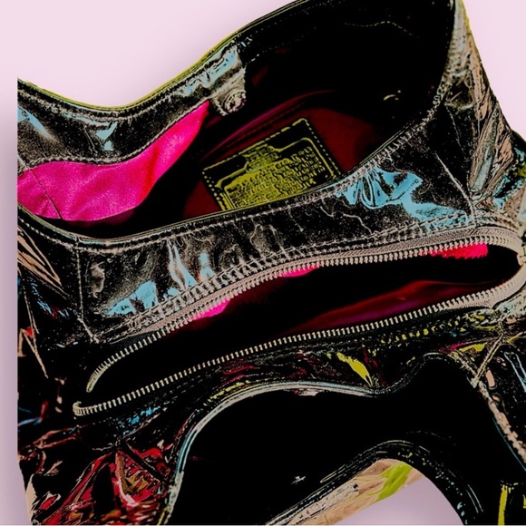 EUC Coach Maggie Patent Leather Bag - Picture 11 of 16